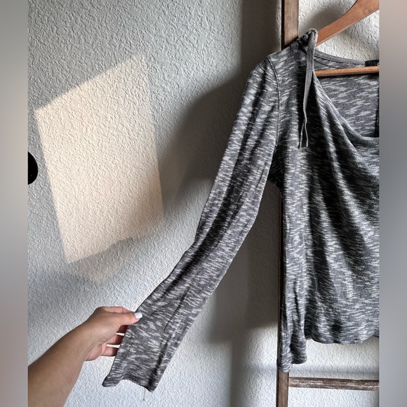 Alo Cowl Neck Space Dyed Hooded Pullover Top Sz: Small - Picture 4 of 7